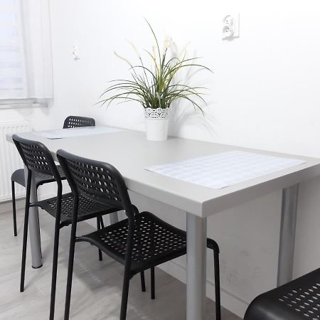 Pixel White Apart Wroclaw Exterior photo